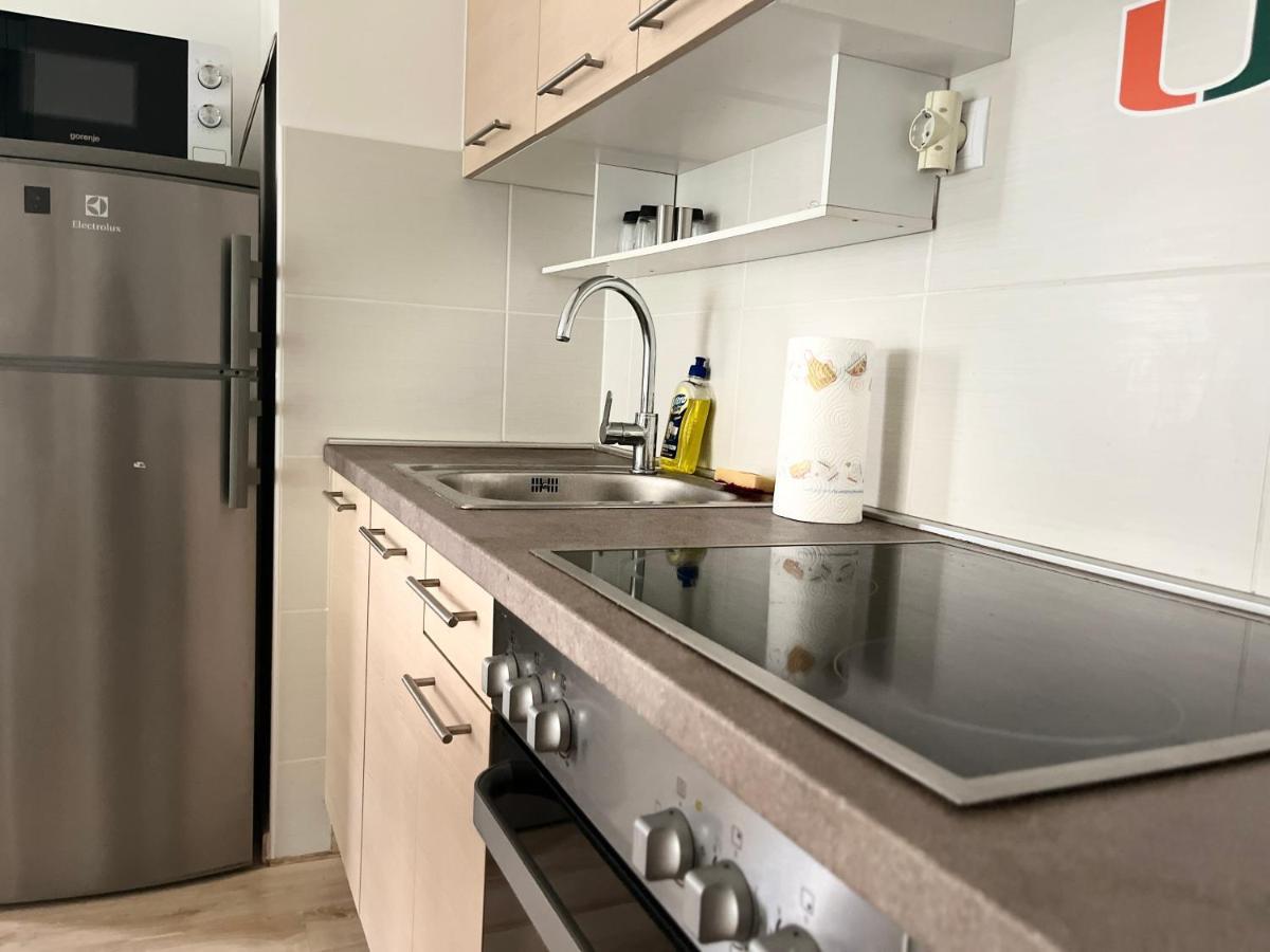 Corvin Promenade Crystal Apartment บูดาเปสต์ ภายนอก รูปภาพ